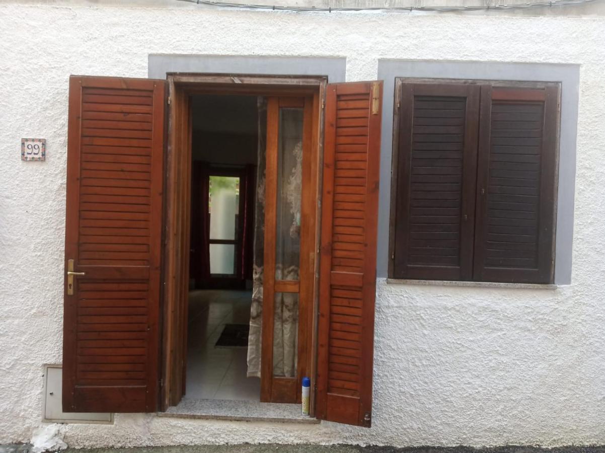 فيلا Holiday House In سينيسكولا المظهر الخارجي الصورة